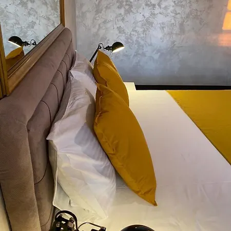 Business Waterfront *