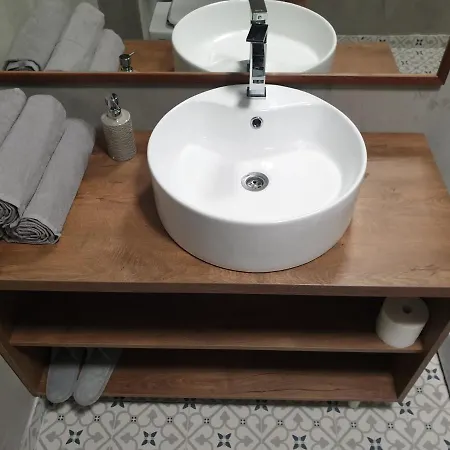 Business Waterfront Hotel Belgrad