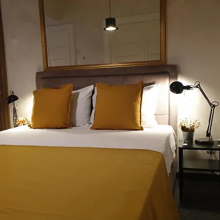 Business Waterfront Apartment *
