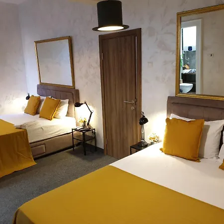 Business Waterfront *