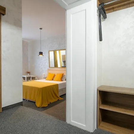 Szálloda Business Waterfront *