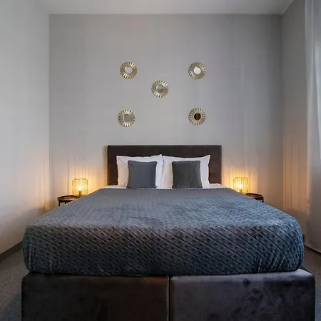 Business Waterfront Belgrad